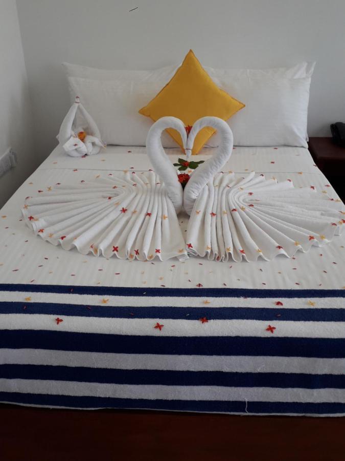 J7 Villaj Resort Trincomalee Eksteriør bilde