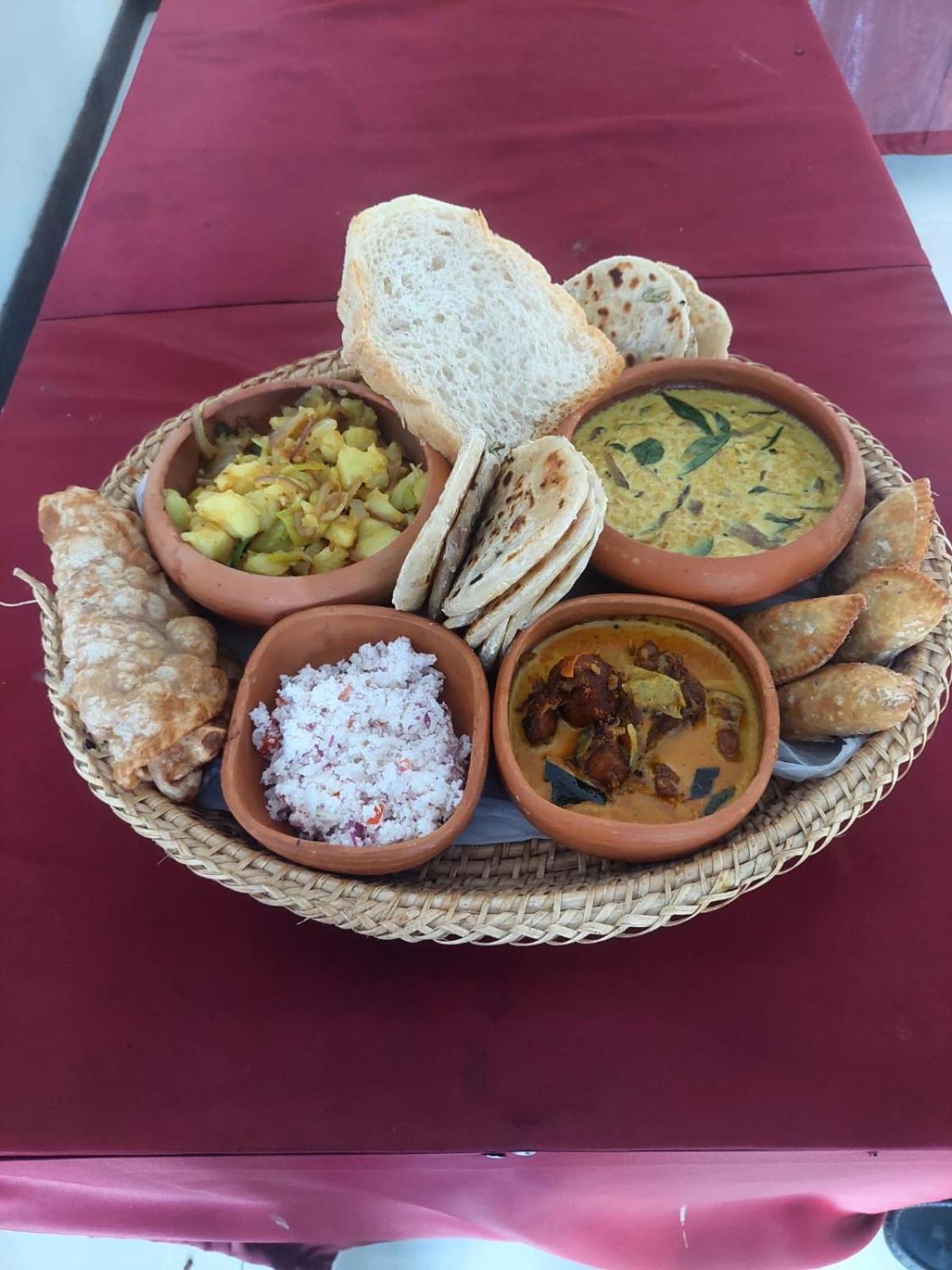 J7 Villaj Resort Trincomalee Eksteriør bilde