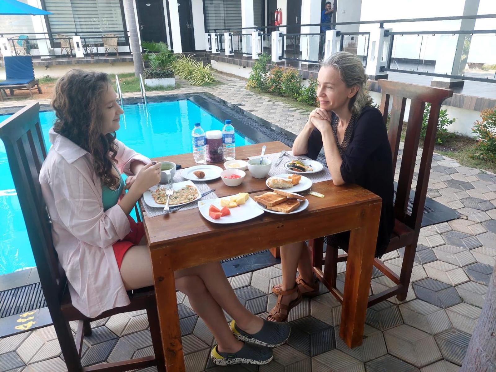 J7 Villaj Resort Trincomalee Eksteriør bilde