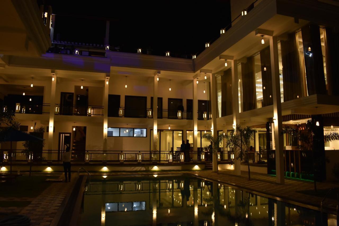 J7 Villaj Resort Trincomalee Eksteriør bilde